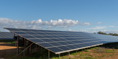 Instalación de paneles fotovoltaicos para autoconsumo en cubierta residencial en Mallorca
